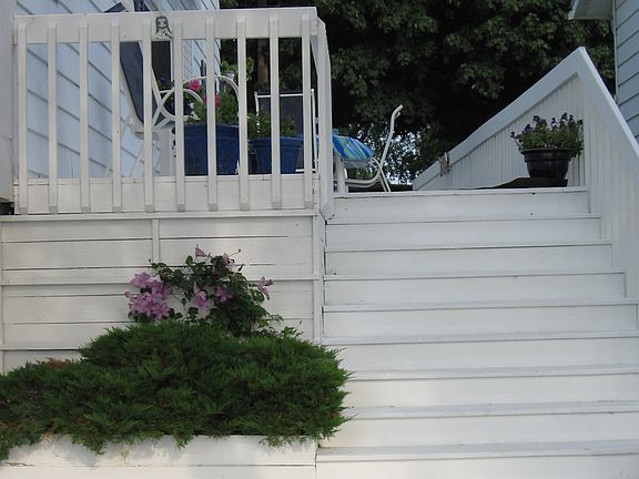 Steps up to house