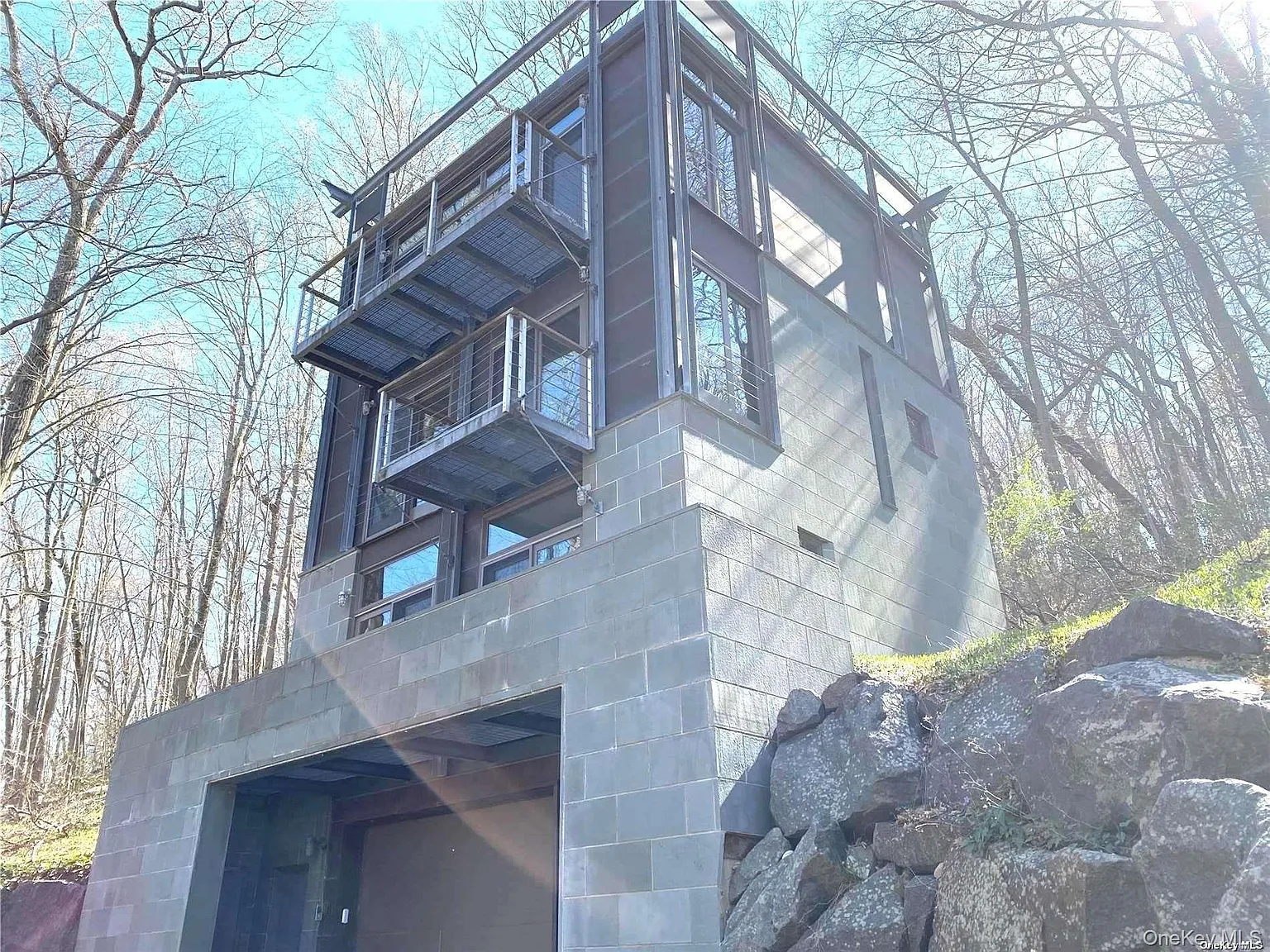 2 bed, 2.0 bath, $6,300 — Photo 1