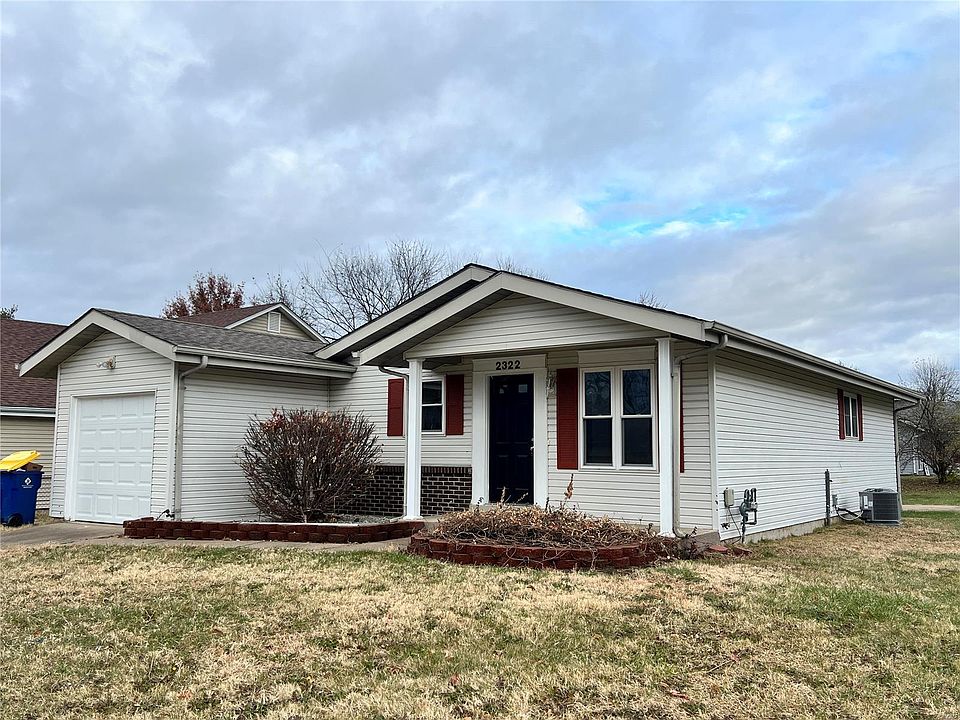 1st image of 2322 Farnham Ln