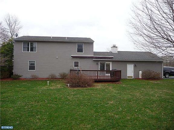 4th image of 112 Freedom Valley Cir