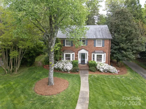 1943 S Wendover Rd, Charlotte, NC 28211