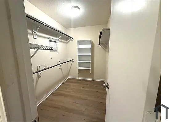 5 bed, 2619 sqft, $2,250 — Photo 3