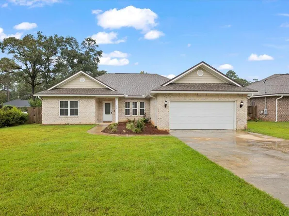128 Gillis Dr, Crestview, FL 32536