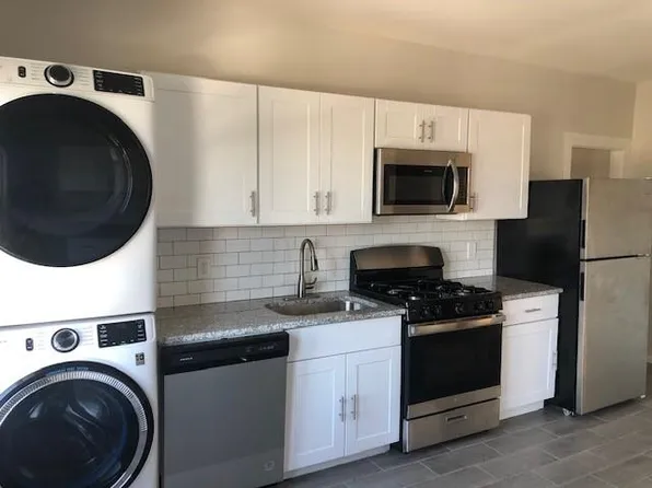 20 10th St, Providence, RI