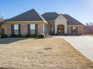 161 Stillhouse Creek Dr, Madison, MS 39110
