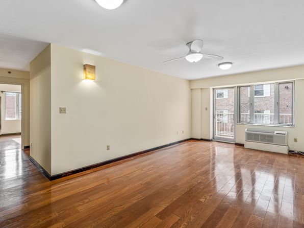 6434 Grand Central Pkwy #B