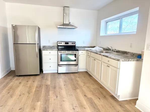 1348 Byrd Ave APT 4, Cincinnati, OH 45215