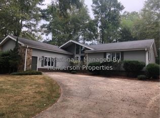 917 Concord Rd, Davidson, NC 28036