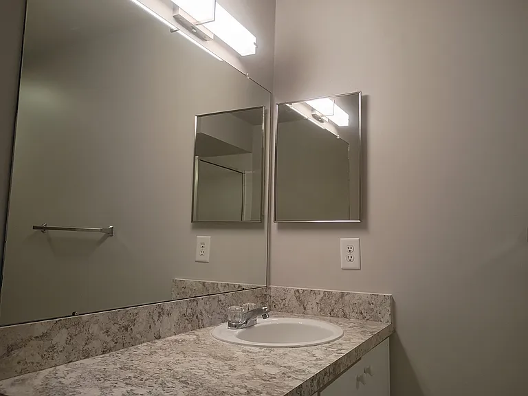 Prentiss Pointe Apartments — Photo 174