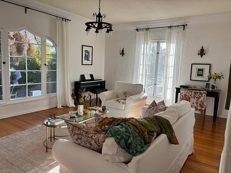 464 N Stanley Ave #7 — Photo 18