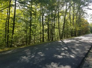 84 Perkins Pond Rd, Weare, NH 03281