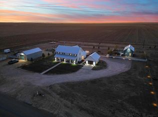 3370 Drill Stem Rd, Levelland, TX 79336