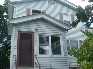 71 Pelham Rd, New Rochelle, NY 10805