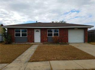2404 Kinglet Dr, Saint Bernard, LA 70085