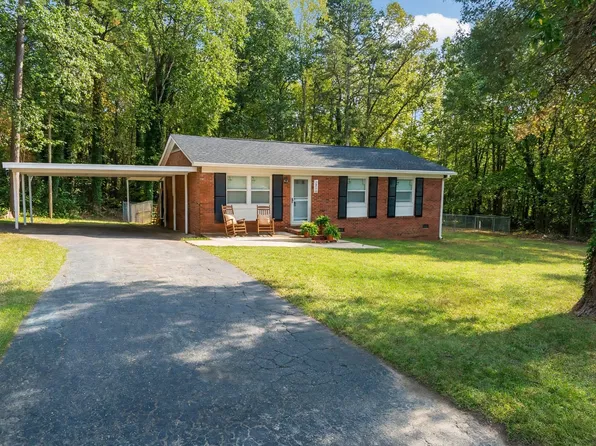 2513 Briar Oak Dr, Gastonia, NC 28052