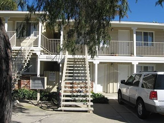3rd image of 5049 Cass St APT 17