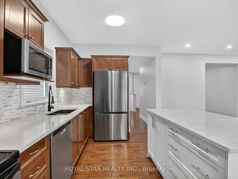 1448 Queensdale Ave — Photo 19