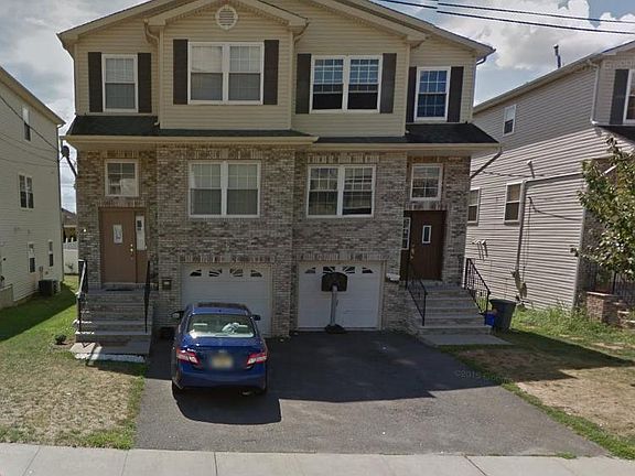 3 Story Single Family