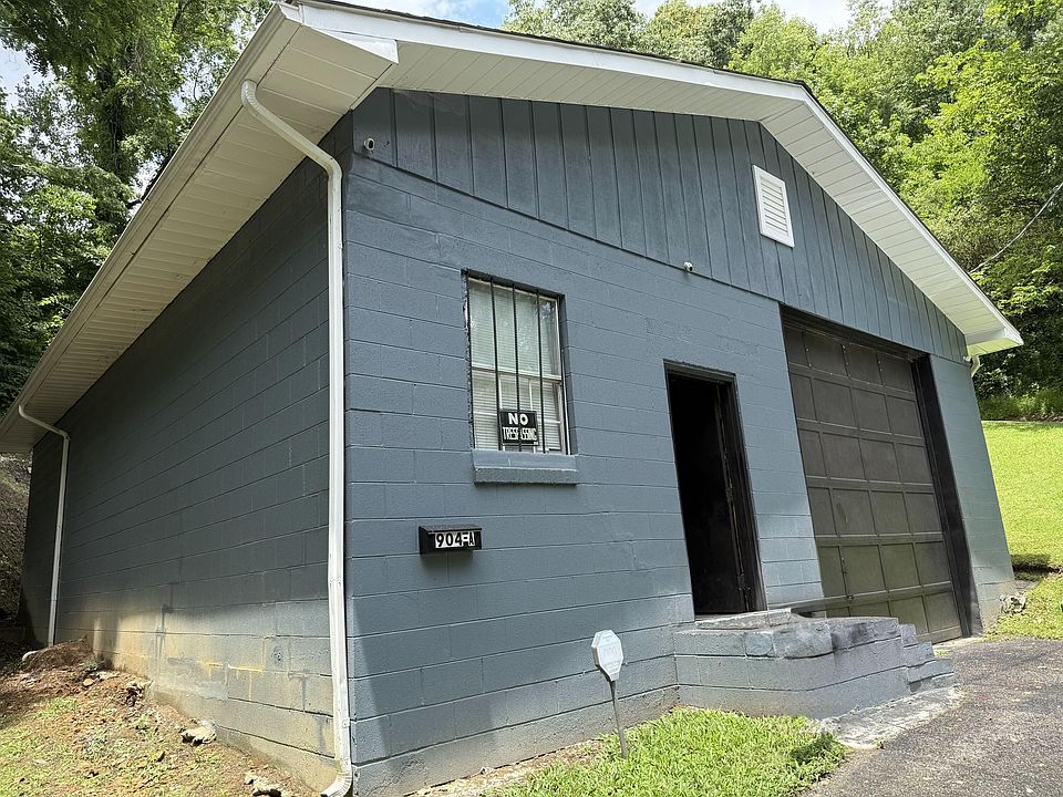1st image of 904A E Cumberland Ave