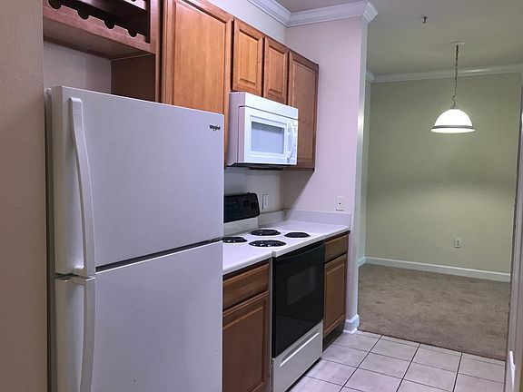 5th image of 18308 Bridle Club Dr