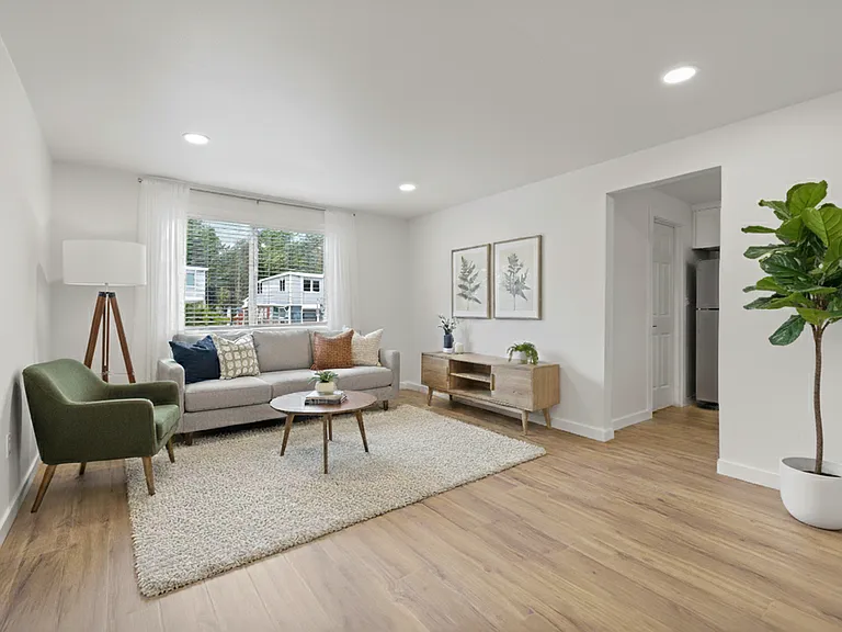 Rosedale Townhomes — Photo 9