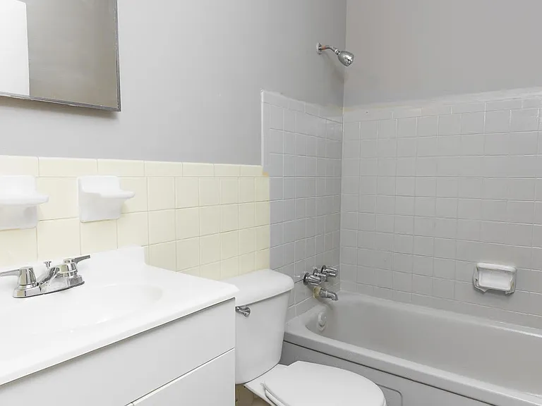 10613 Lookaway Dr — Photo 8