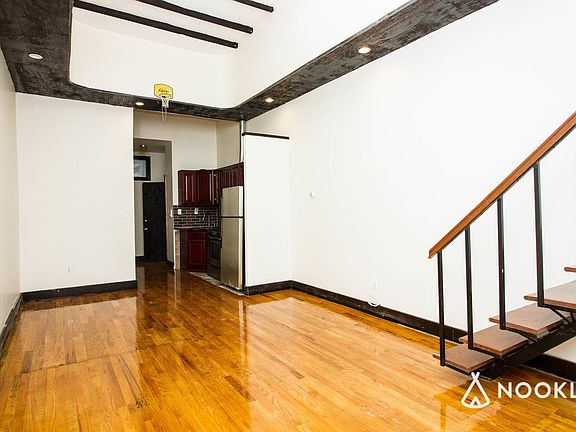 3rd image of 189 Stanhope St #3B
