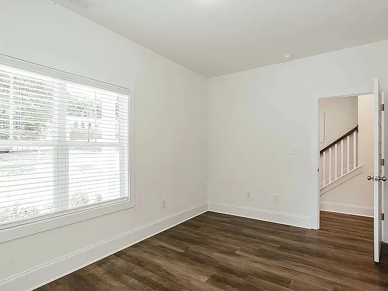 242 Grove St — Photo 10