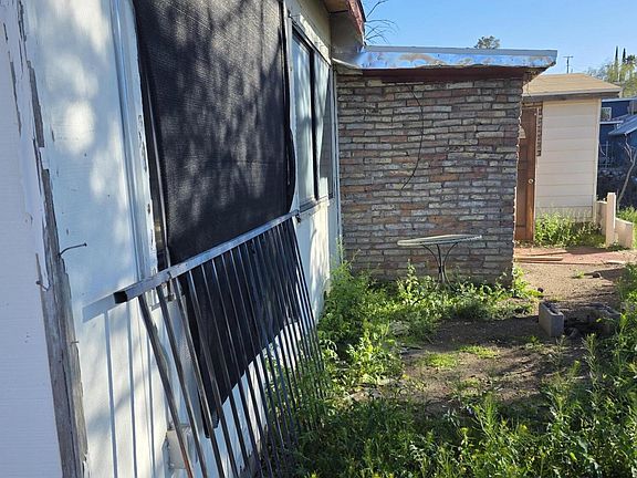 3rd image of 523 E COPPER HILLS Road