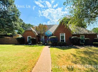 8711 Oak Trail Ln, Cordova, TN 38018
