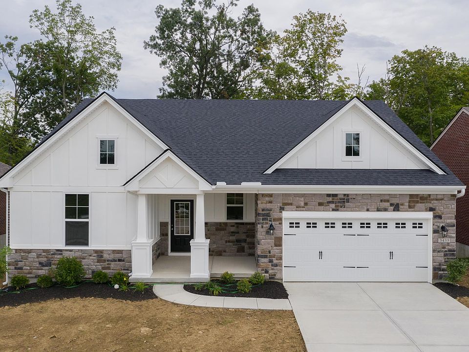 The Beachwood B Exterior