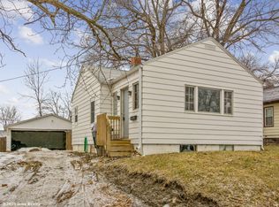 2008 E 21st St, Des Moines, IA 50317