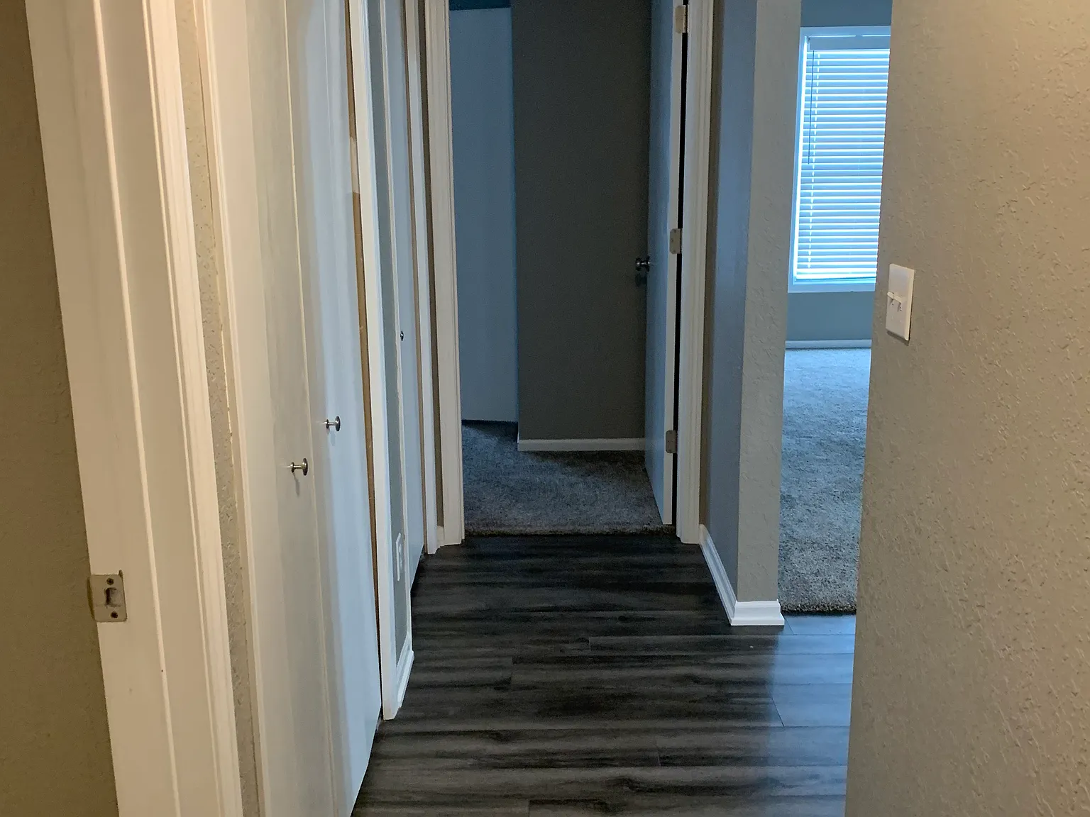 2 bed, 1200 sqft, $1,250 — Photo 3