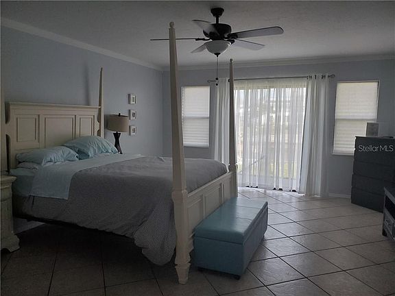 5th image of 7523 Mako Dr