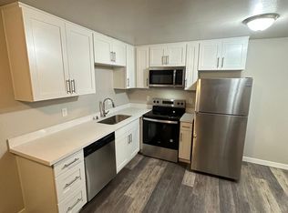 4913 S Orchard St APT B, Tacoma, WA 98467