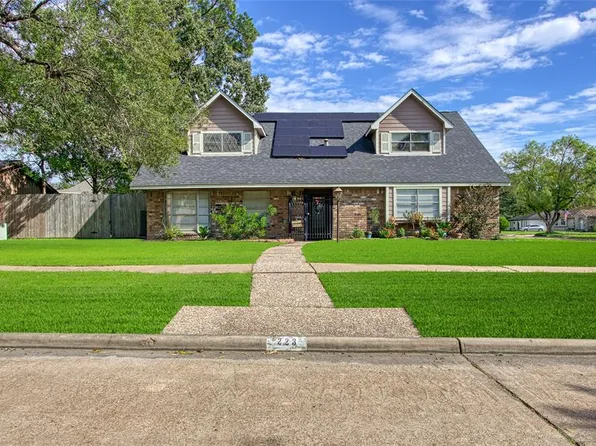 223 Blue Castle Lane, Houston, TX 77015