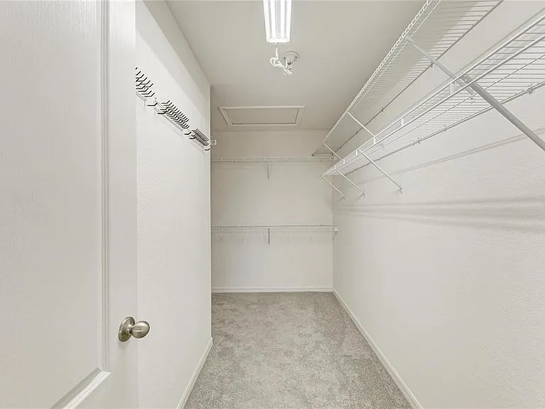 2084 La Palma Ave — Photo 21