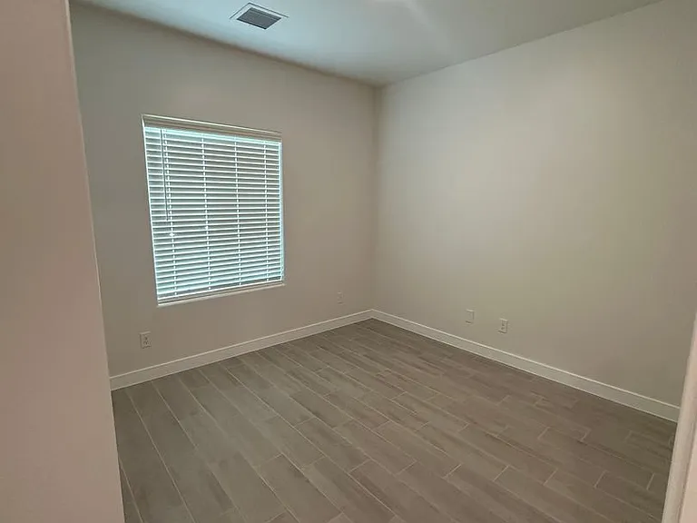 1471 Cabin Creek Ave — Photo 5