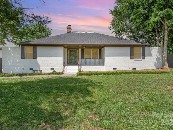 4314 Kemper Ln, Mint Hill, NC 28227
