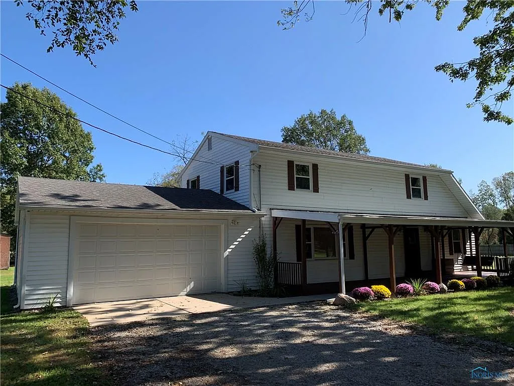 1117 Morack Dr photo 1