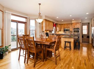 7348 Holly Ln N, Maple Grove, MN 55311