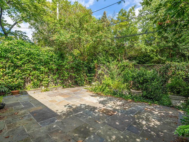 3313 Cleveland Ave NW #3313 — Photo 36