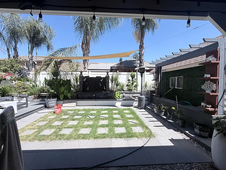 2212 Fiori St — Photo 4