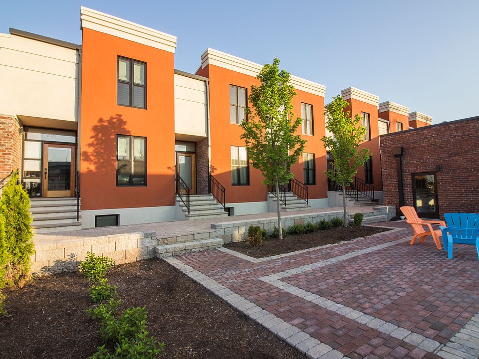 1st image of 107 Mews Way