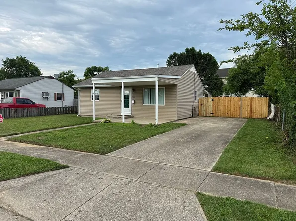 128 Diana Ln E, Fairborn, OH 45324