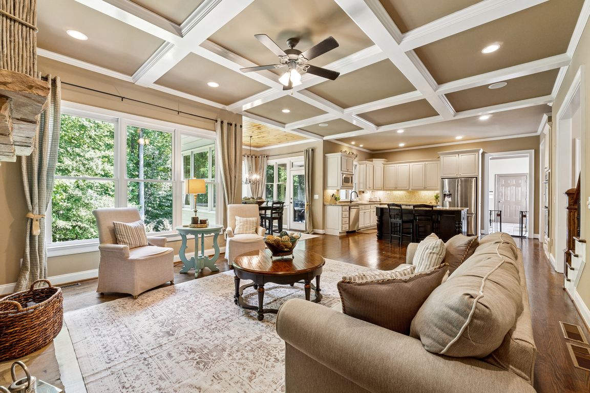 next background image