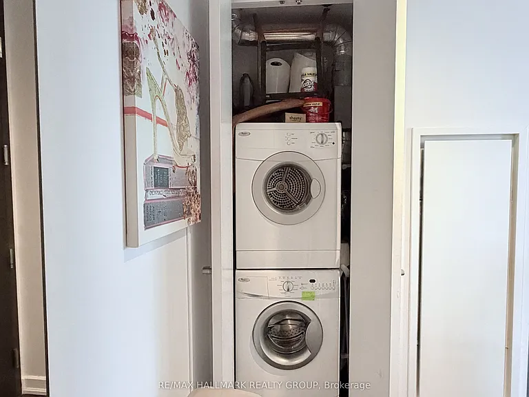 300 Lisgar St #503 — Photo 6