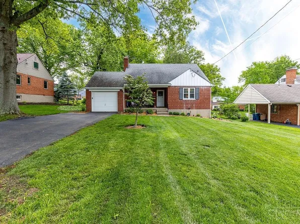 7400 S Timberlane Dr, Cincinnati, OH 45243