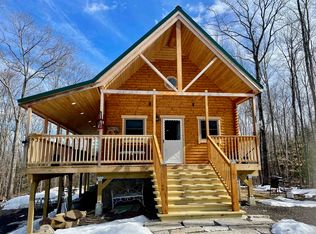 68 Places Crossing Rd, Farmington, NH 03835