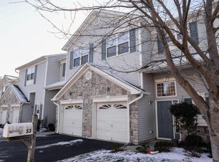 53 Rozalyn Ln, Laurence Harbor, NJ 08879